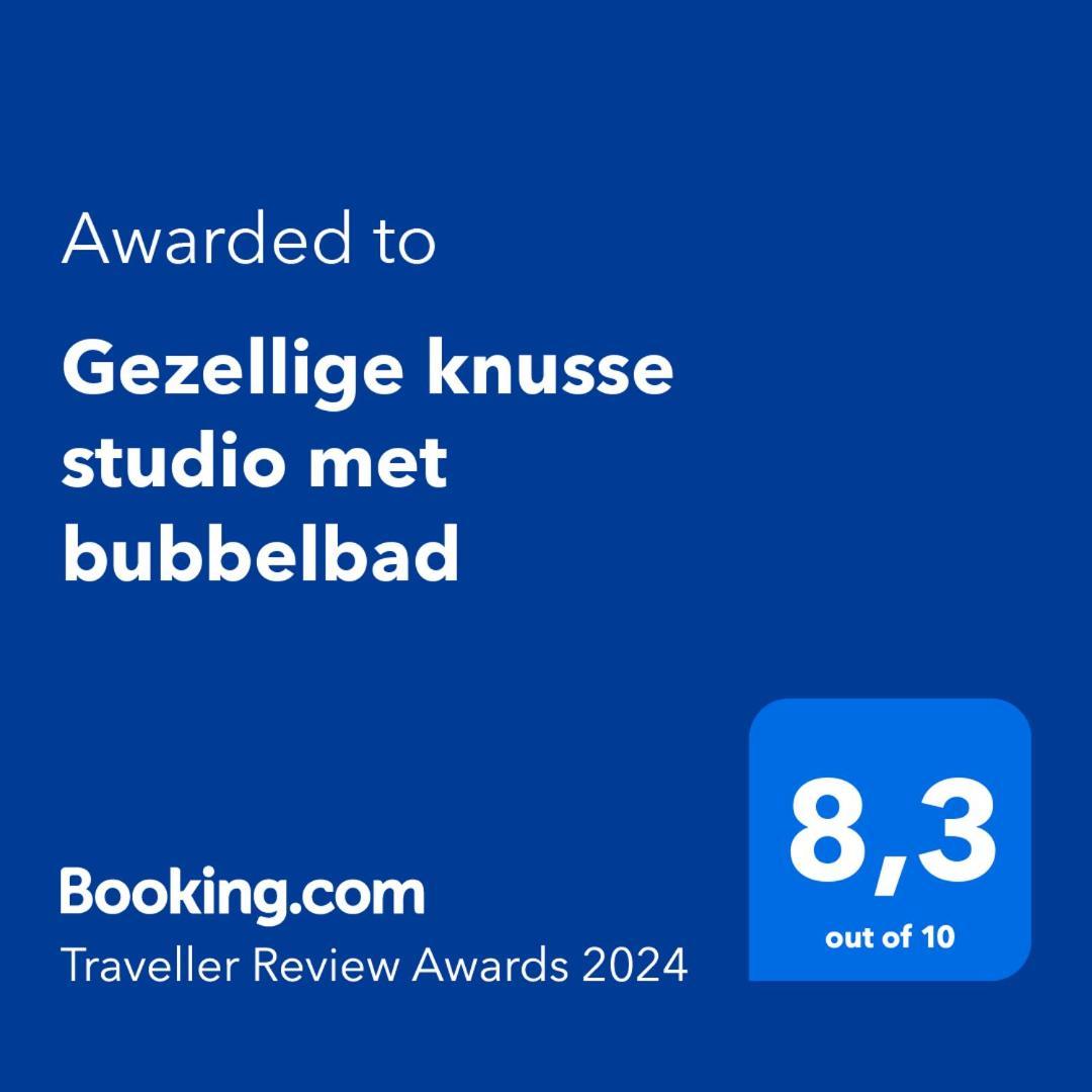 Gezellige Knusse Studio Met Bubbelbad Huizen Exteriér fotografie